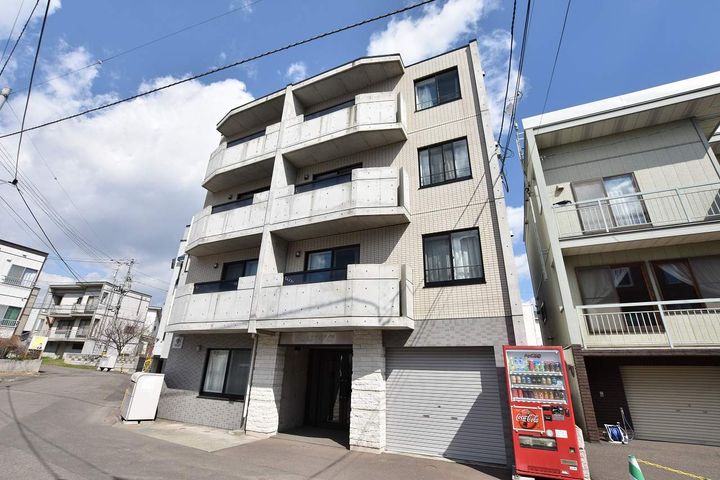 ルーエ琴似0401の外観