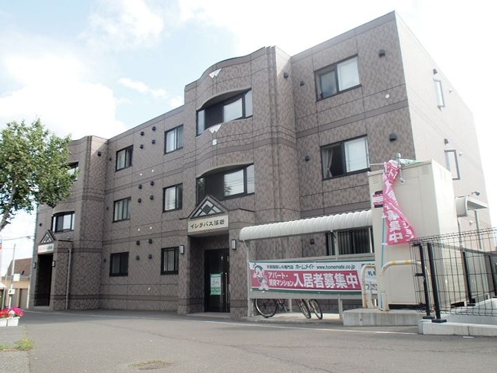 イシラバス藻岩102の外観