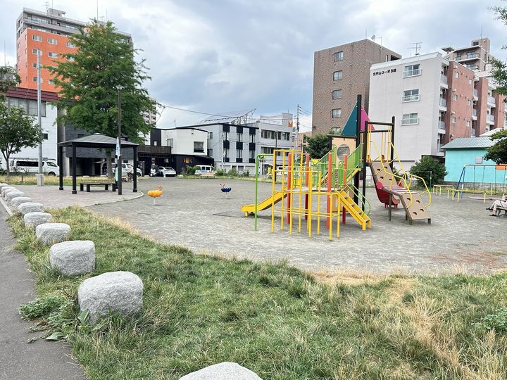 ガレリア石山203の周辺