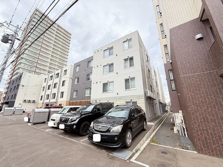 テラスケヤキの外観