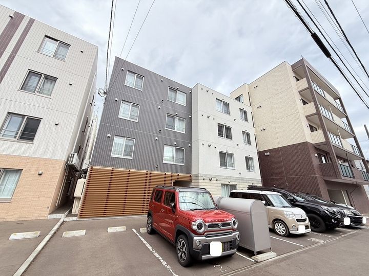 テラスケヤキの外観