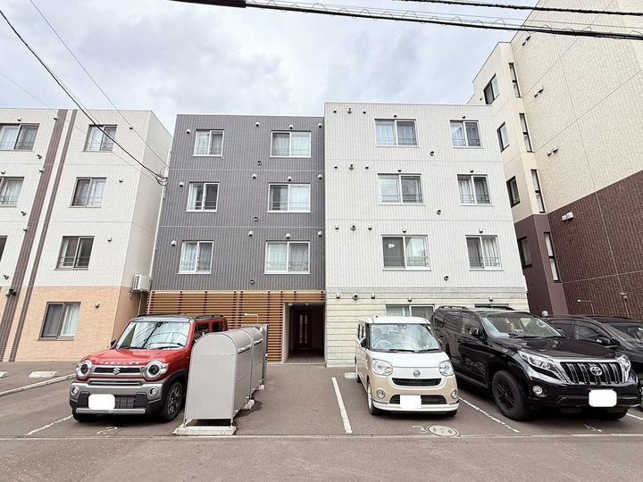 テラスケヤキの外観