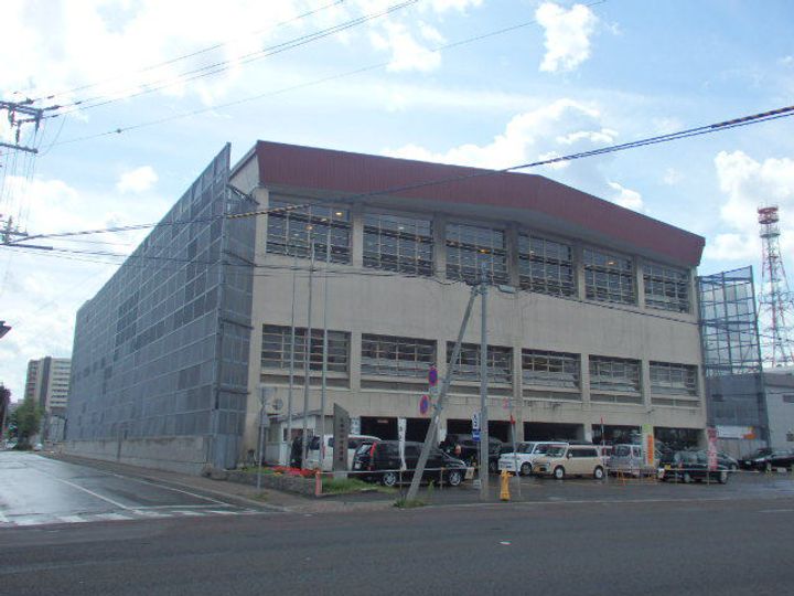 テラスケヤキの周辺