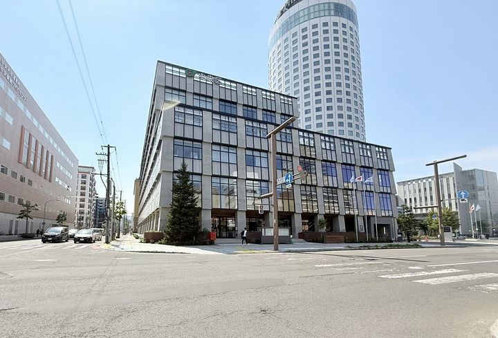 RESIDENCE SAISONの周辺