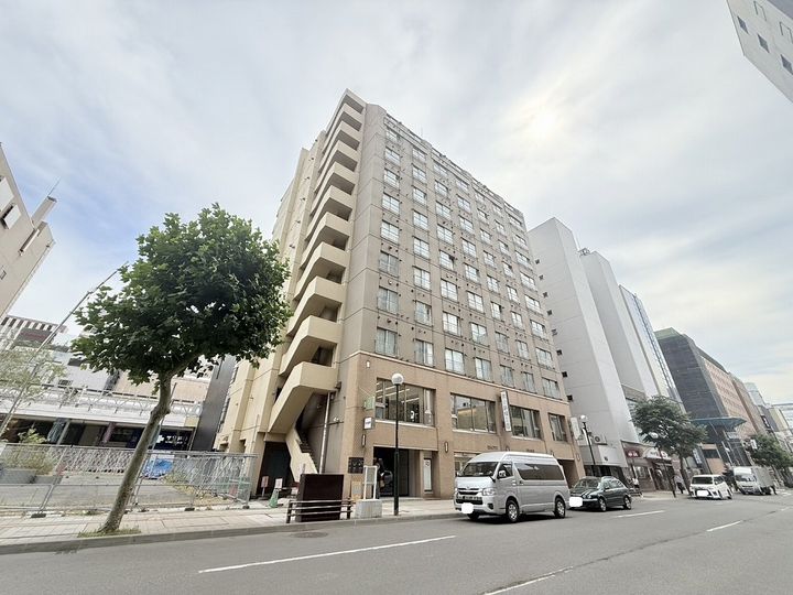 ロジェ札幌25 806号室806の外観