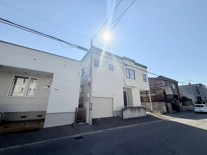 北海道札幌市中央区宮の森三条2丁目(一戸建)の賃貸物件戸建ての外観