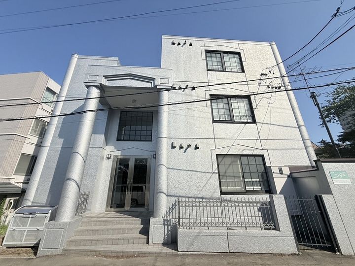 グレース宮の森303の外観