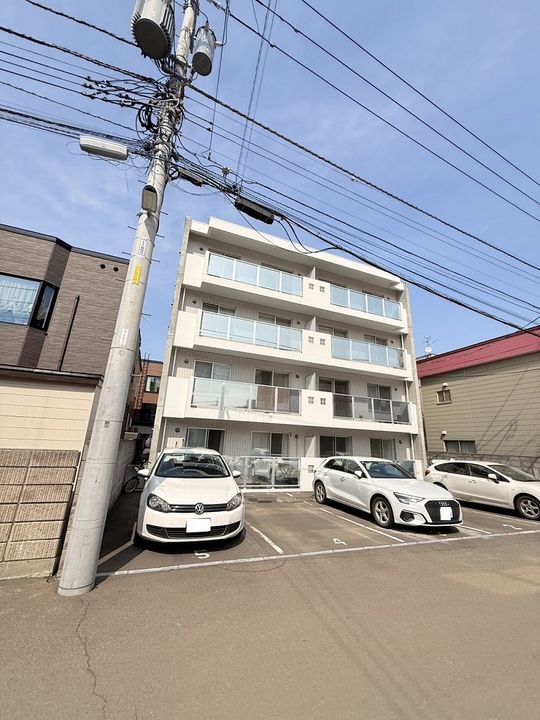 インフィニティ南円山の外観