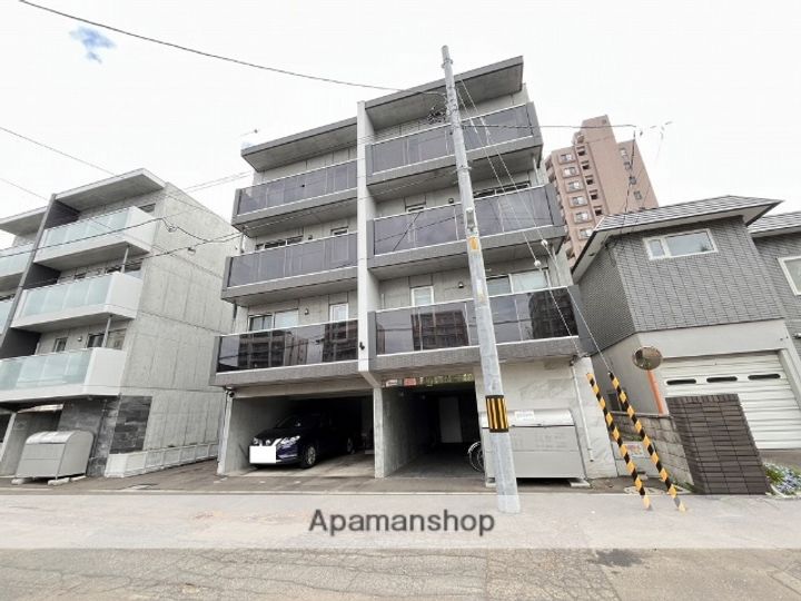 北海道札幌市中央区南二十一条西9丁目の賃貸マンションの外観
