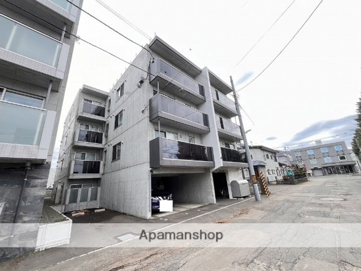 北海道札幌市中央区南二十一条西9丁目の賃貸マンションの外観
