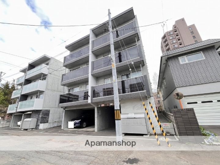 北海道札幌市中央区南二十一条西9丁目の賃貸マンションの外観