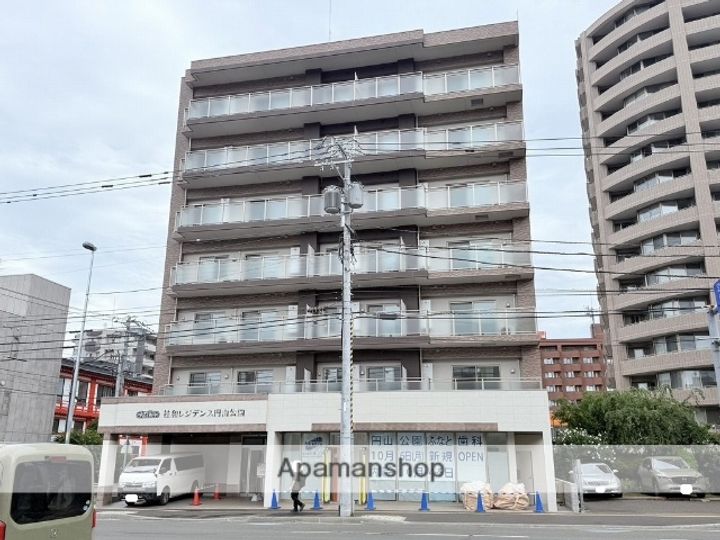 桂和レジデンス円山公園の外観
