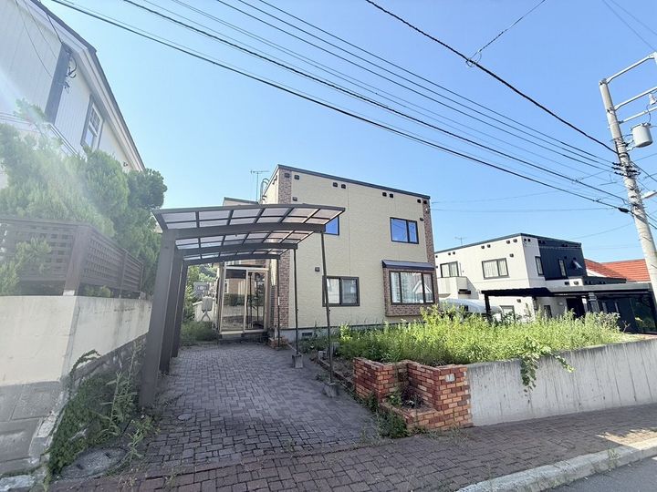 北海道札幌市中央区宮の森四条11丁目(一戸建)の賃貸物件の外観