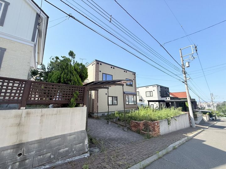 北海道札幌市中央区宮の森四条11丁目(一戸建)の賃貸物件の外観