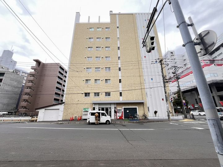 くぼたビルの外観