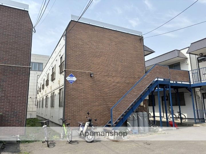 モンヴェール麻生 B棟203の外観