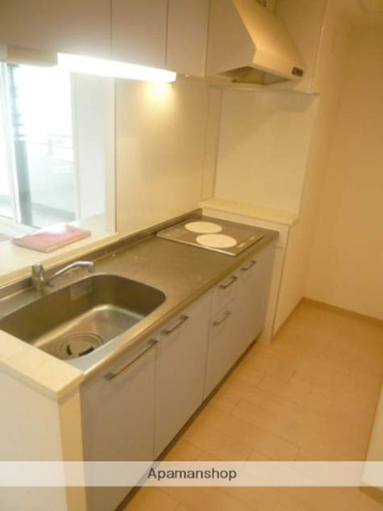 エルファロ76502のキッチン