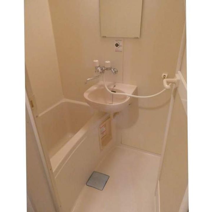 モンターニュプログレ402の風呂