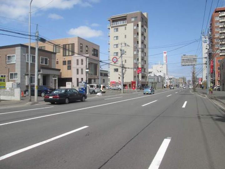 カルフール麻生307の外観