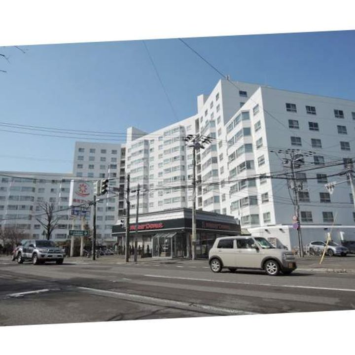 宮の森グランドハイツ602の外観