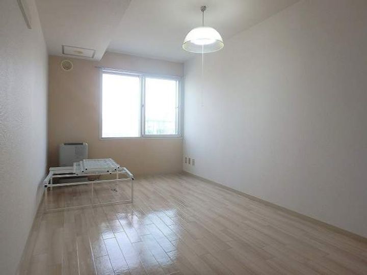 N213ハイツの内装