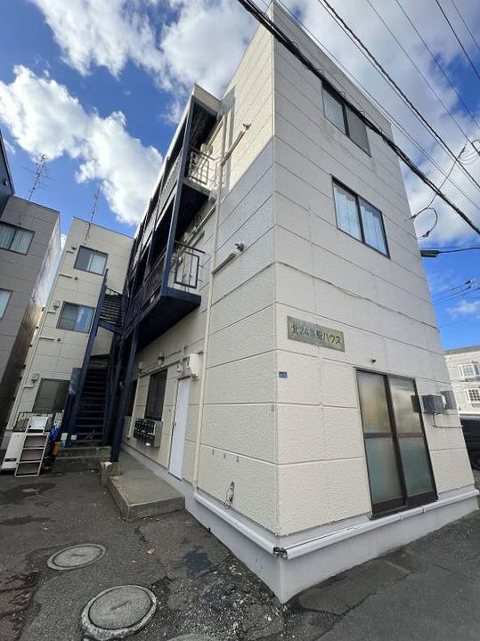 北24条駅ハウス203の外観