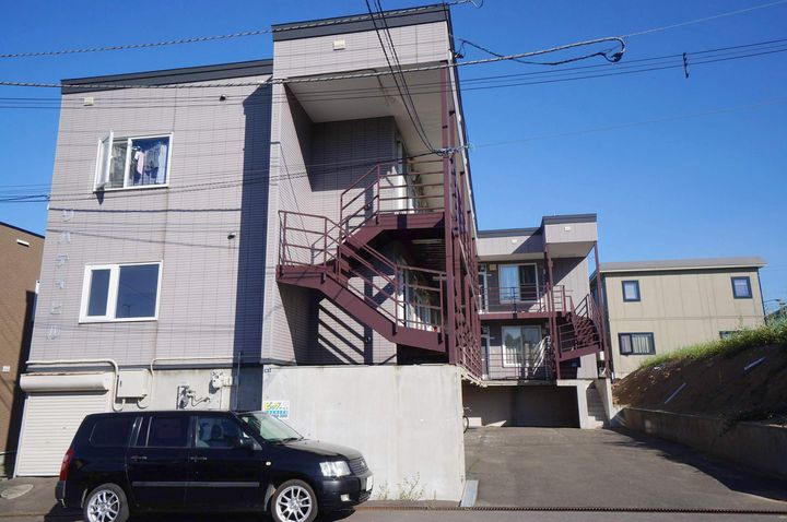 リバティヒル102の外観