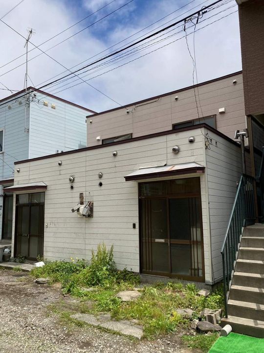 北海道小樽市富岡1丁目(一戸建)の賃貸物件戸建ての外観