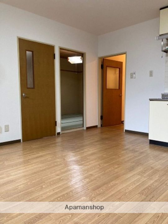 堀口ハイツ202の居間