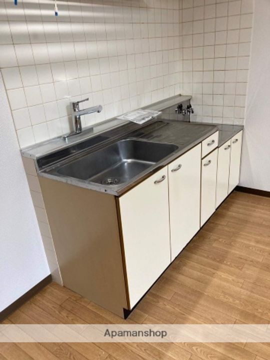 堀口ハイツ202のキッチン