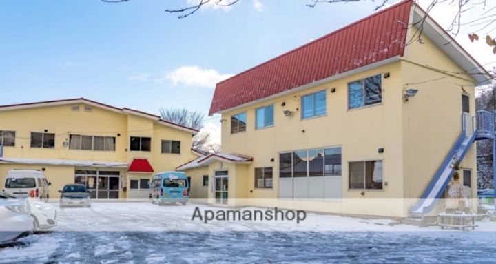 ロイヤルミドリ101208の周辺