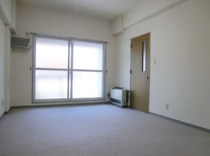 ブランシェ住ノ江202の居間