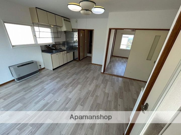 マージュ春日台201の内装