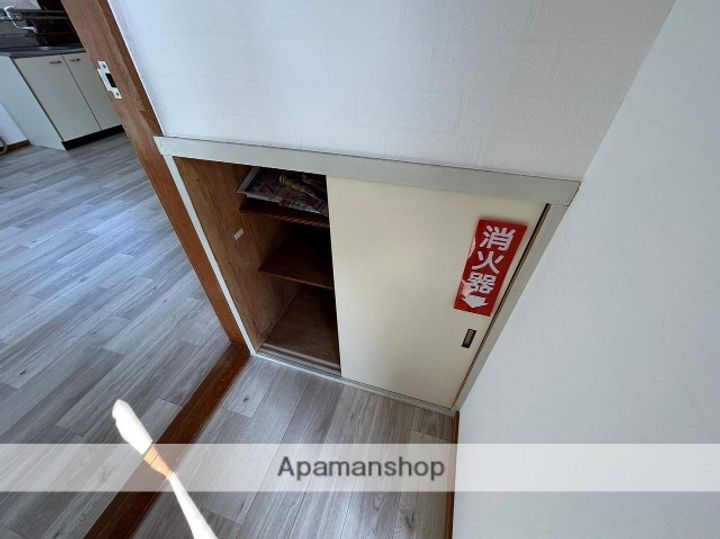 マージュ春日台201の内装