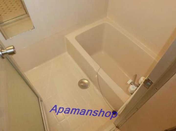 第五緑荘203の風呂