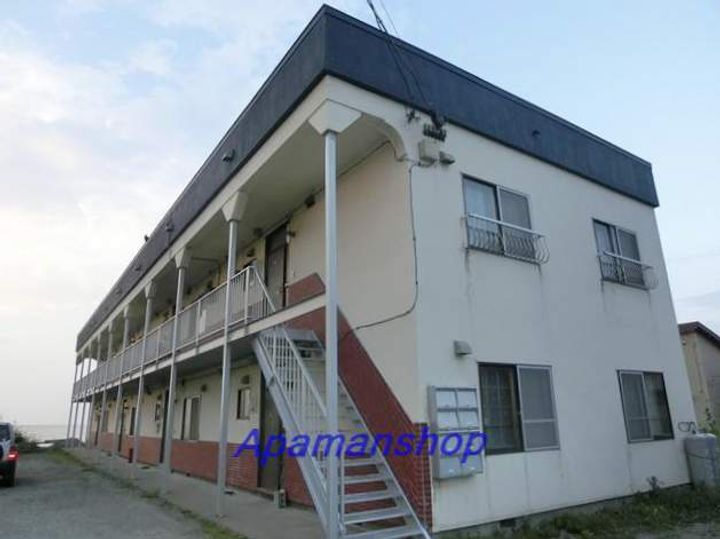 第五緑荘203の外観