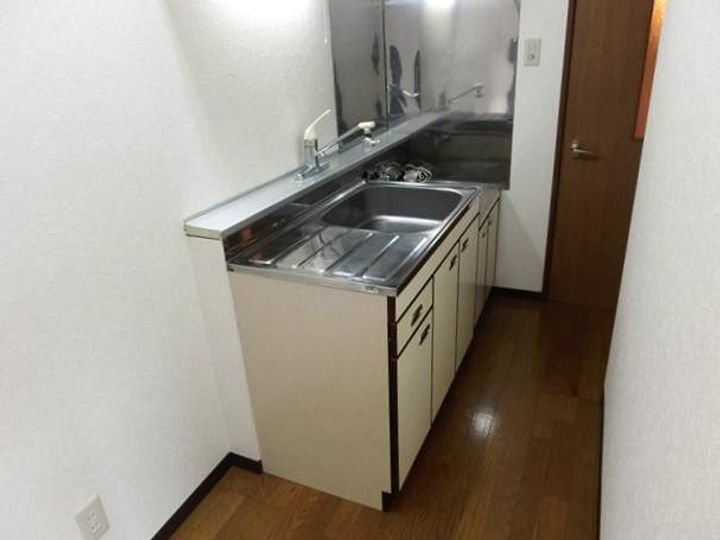 グリーンヒル松ヶ枝201のキッチン