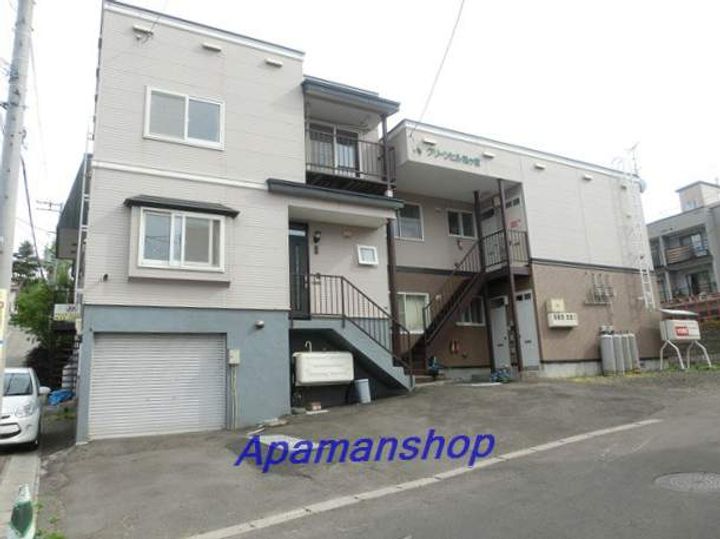 グリーンヒル松ヶ枝201の外観