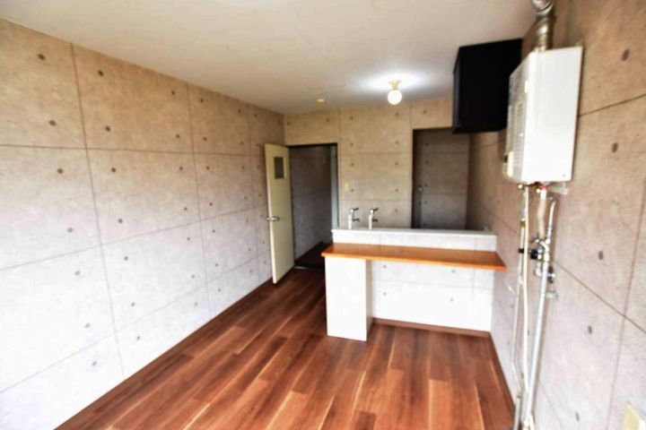 グランプリ東雲の居間