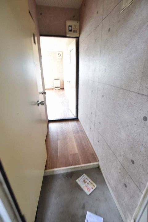 グランプリ東雲の玄関