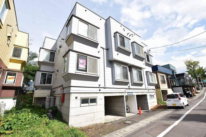 AMS新富C棟203の外観