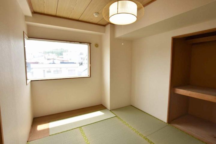 ハーバーライトビュー302の内装