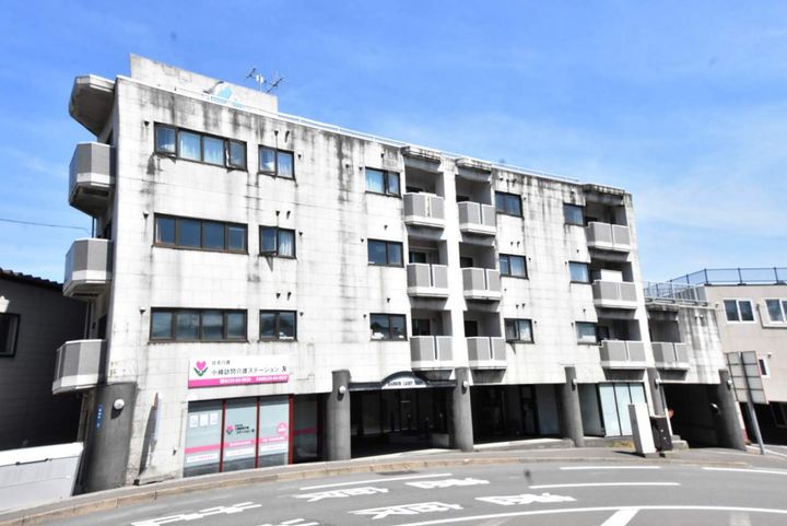 ハーバーライトビュー302の外観