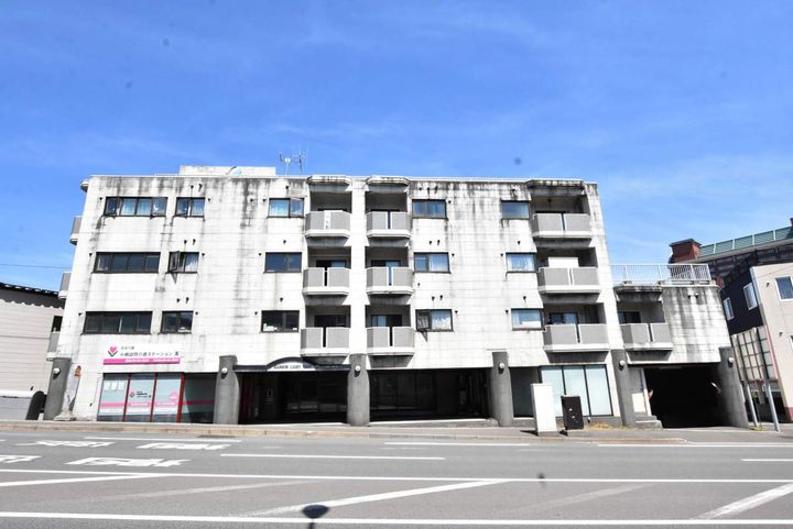 ハーバーライトビュー302の外観