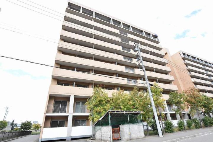 オタルベイサイドシティ7棟102の外観