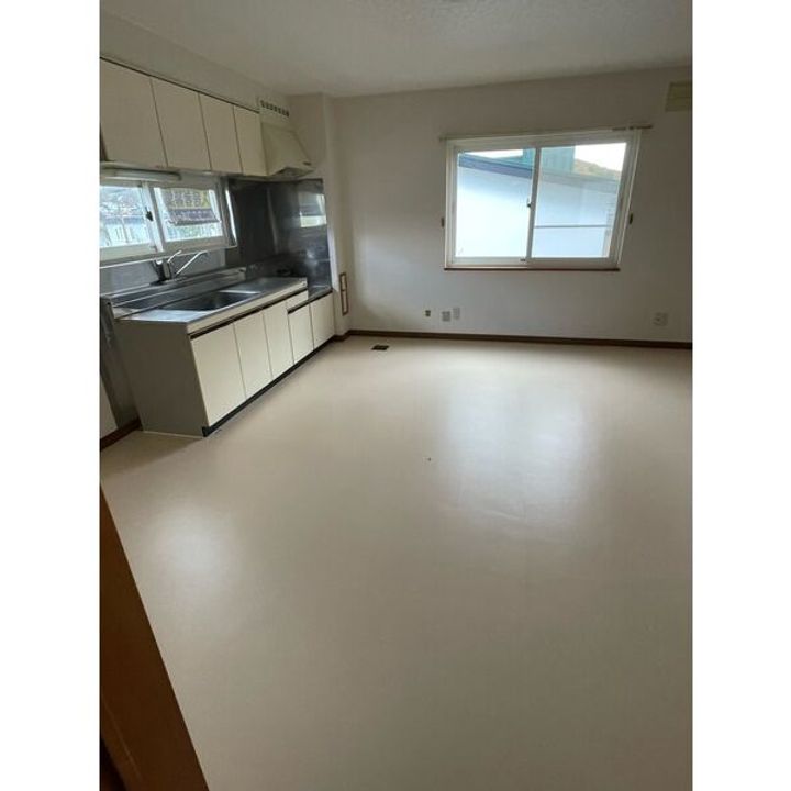 ハイツ晴海1Fの居間