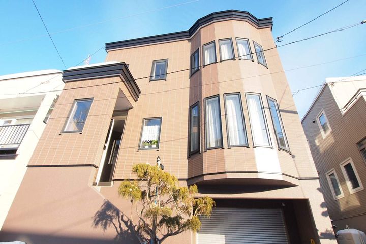 アムールハイツ・フォー201の外観