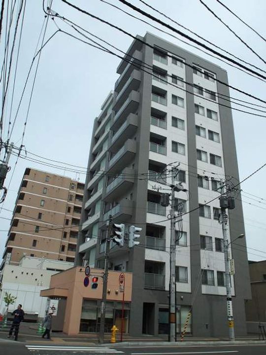 フローラ中の島の外観