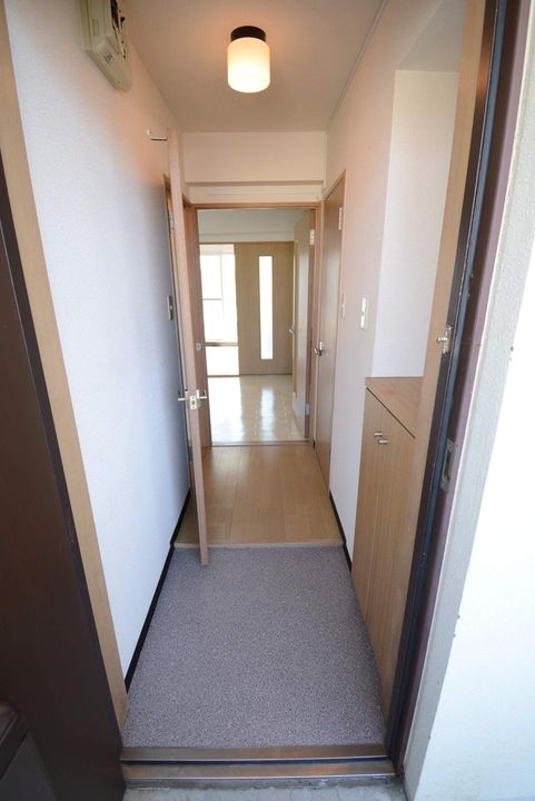 MAJESTIC水車町202の玄関