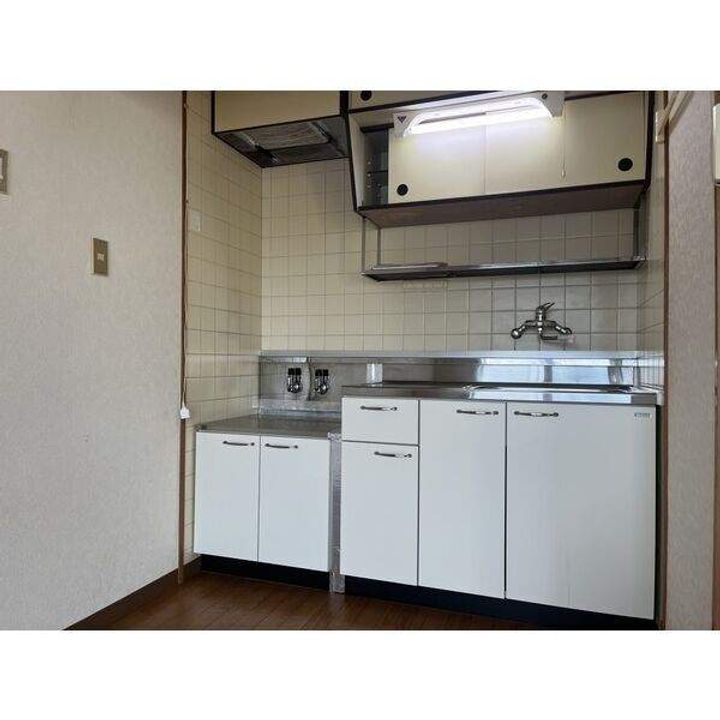 シャトー笠島のキッチン